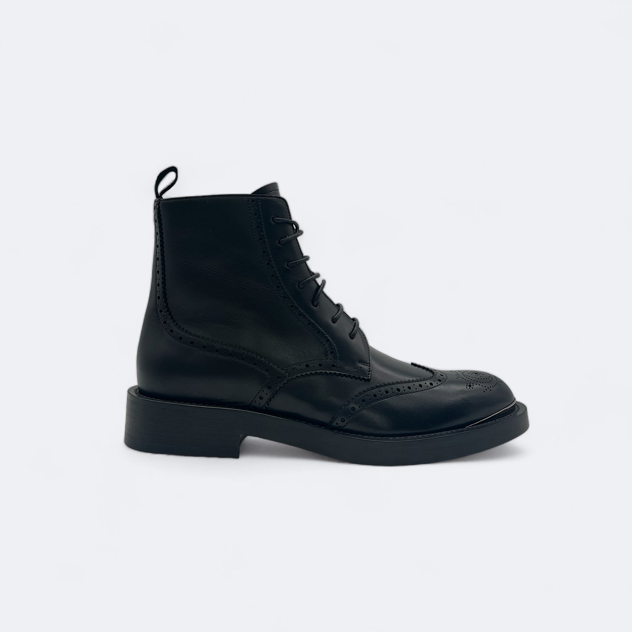 DIOR | Evidence Lace-Up Boots